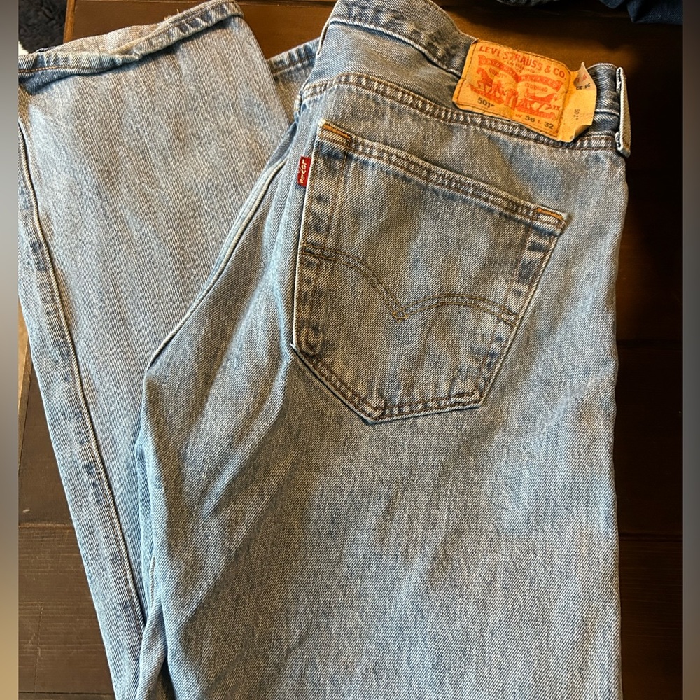 Men’s Levi’s Jeans